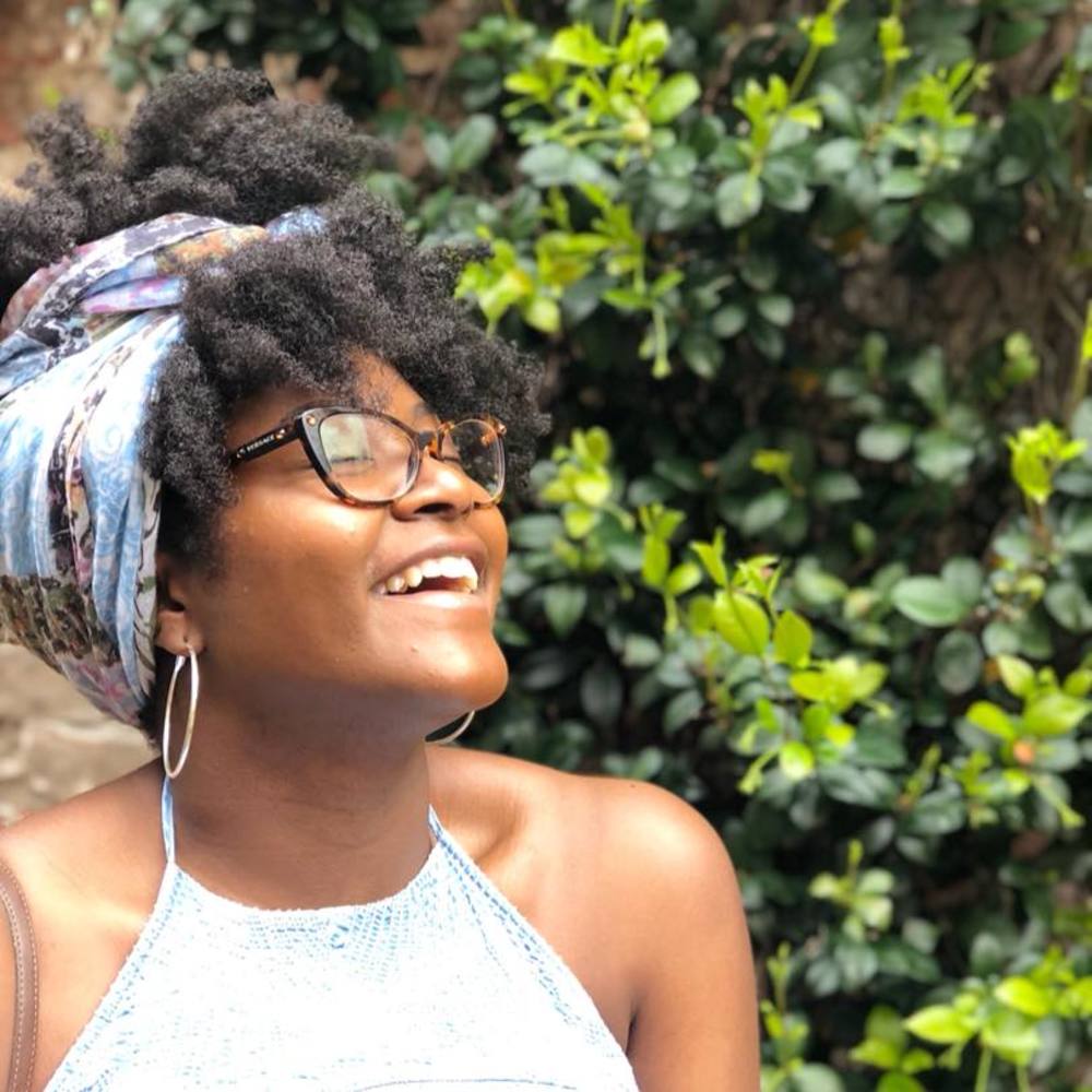 Meet your Posher, Courtney